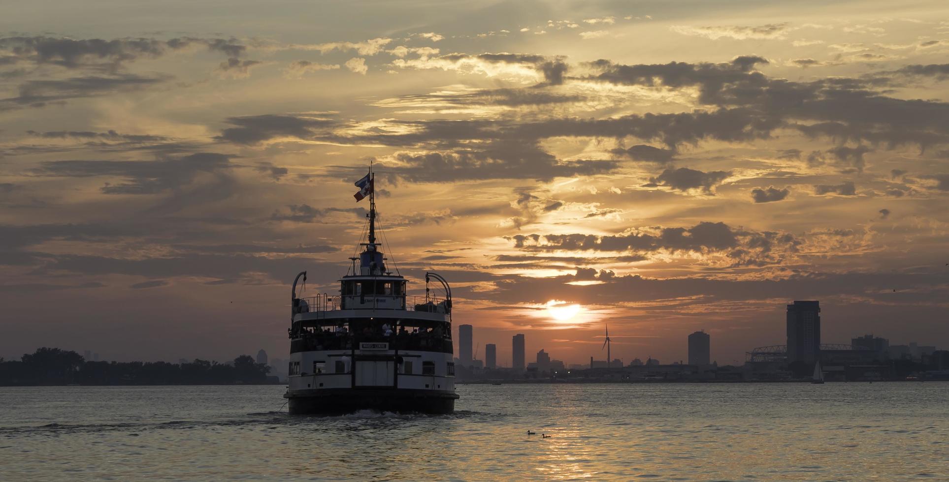 The city of Toronto at sunset. photo