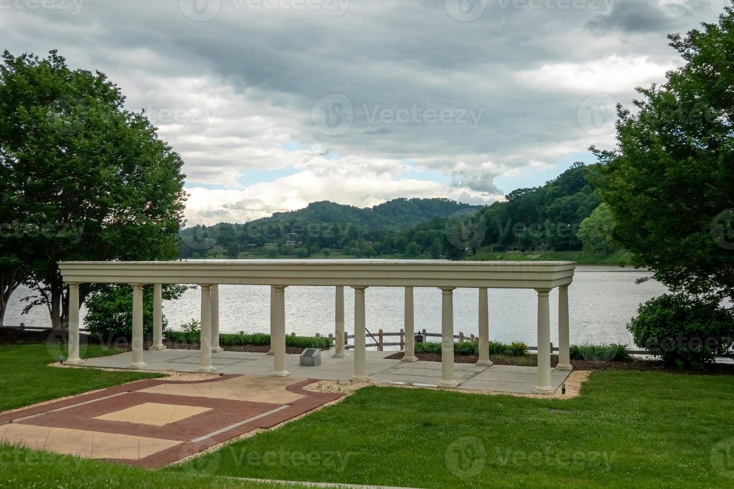 hermosa naturaleza escenas alrededor lago junaluska norte carolina foto