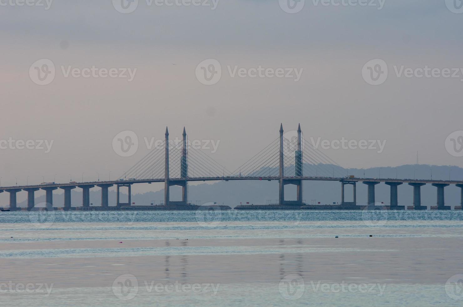 Penang puente en Mañana foto