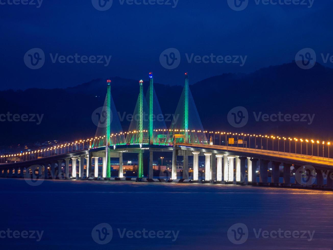 Penang Second Bridge in dawn photo