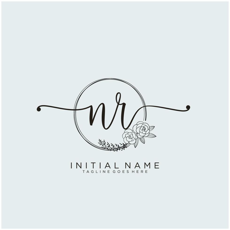 inicial nr femenino logo colecciones modelo. escritura logo de inicial firma, boda, moda, joyería, boutique, floral y botánico con creativo modelo para ninguna empresa o negocio. vector