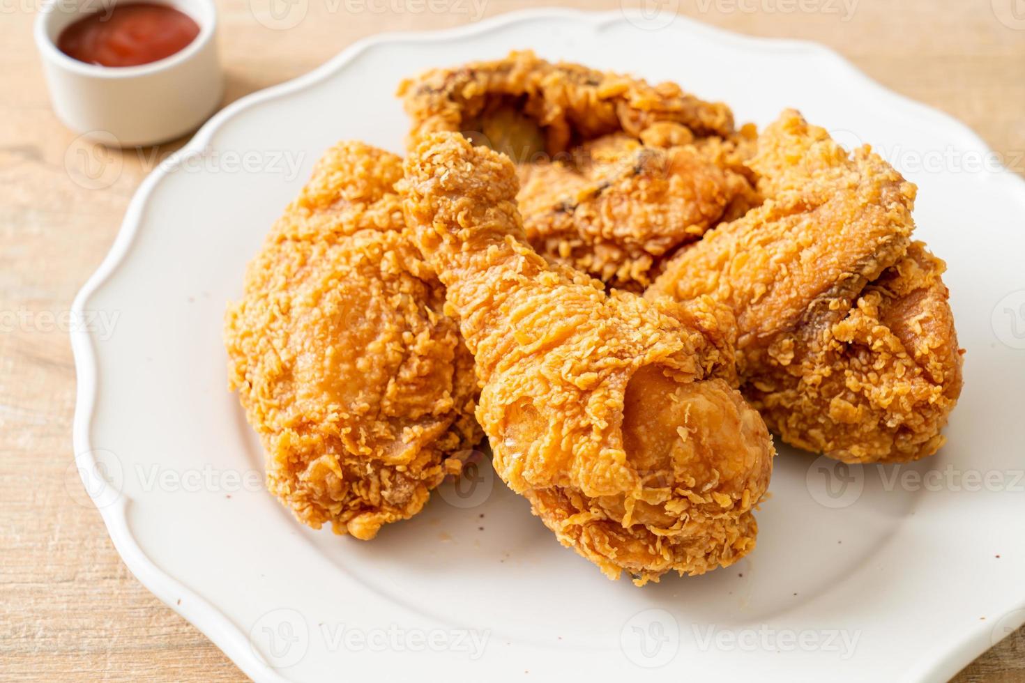 Page 3 | Fried Chicken Stock Photos, Images and Backgrounds for Free ...
