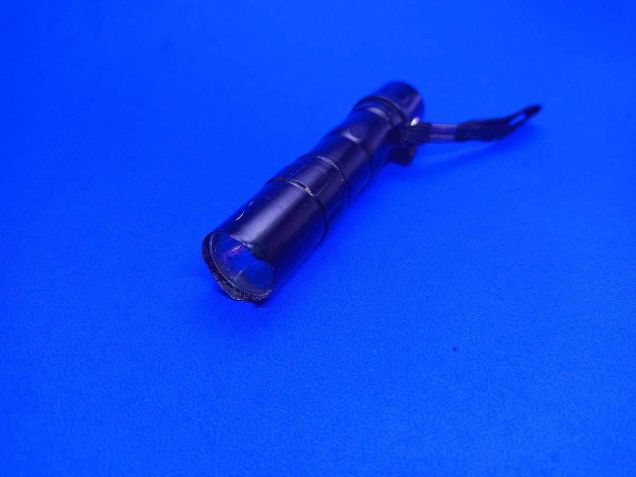 sticky flashlight mini for emergency used photo
