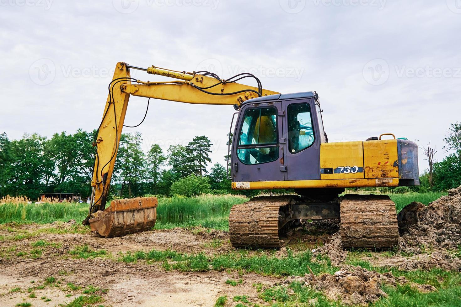 excavadora en obra foto