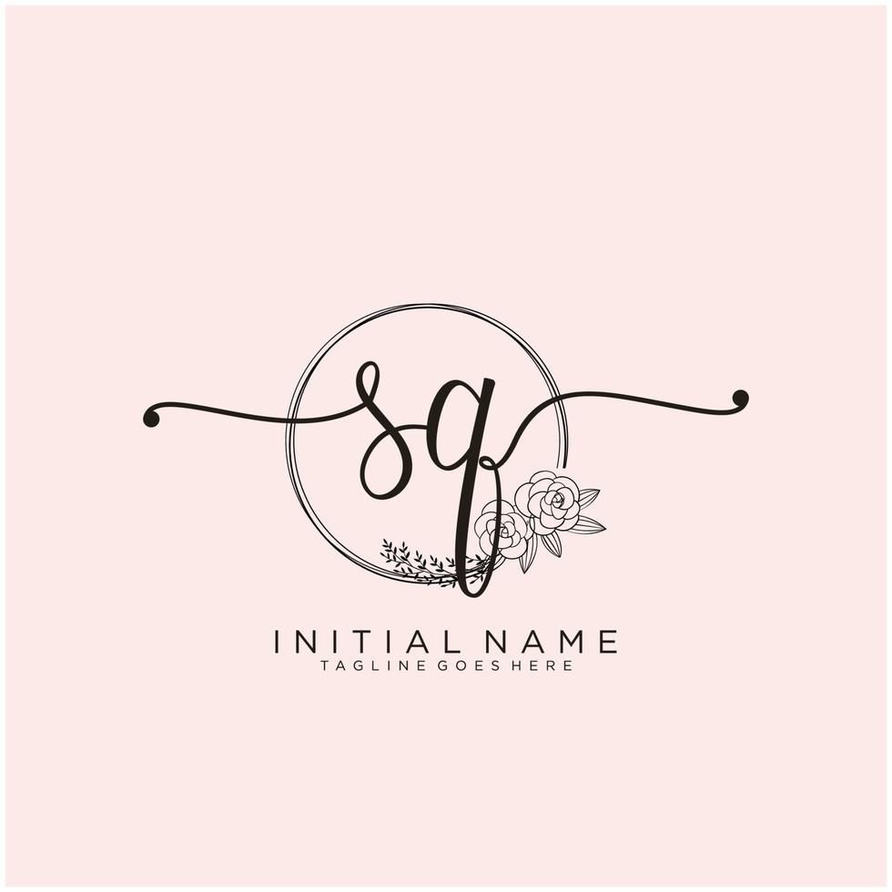 Initial SQ feminine logo collections template. handwriting logo of initial signature, wedding, fashion, jewerly, boutique, floral and botanical with creative template for any company or business. vector