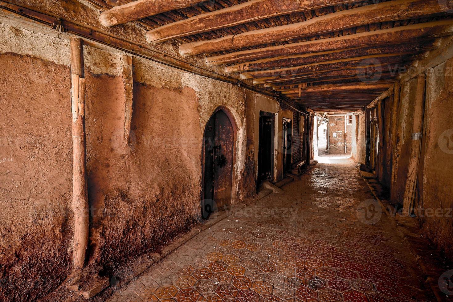 The dilapidated and long-standing Folk Houses on Hathpace in Kashgar, Xinjiang photo