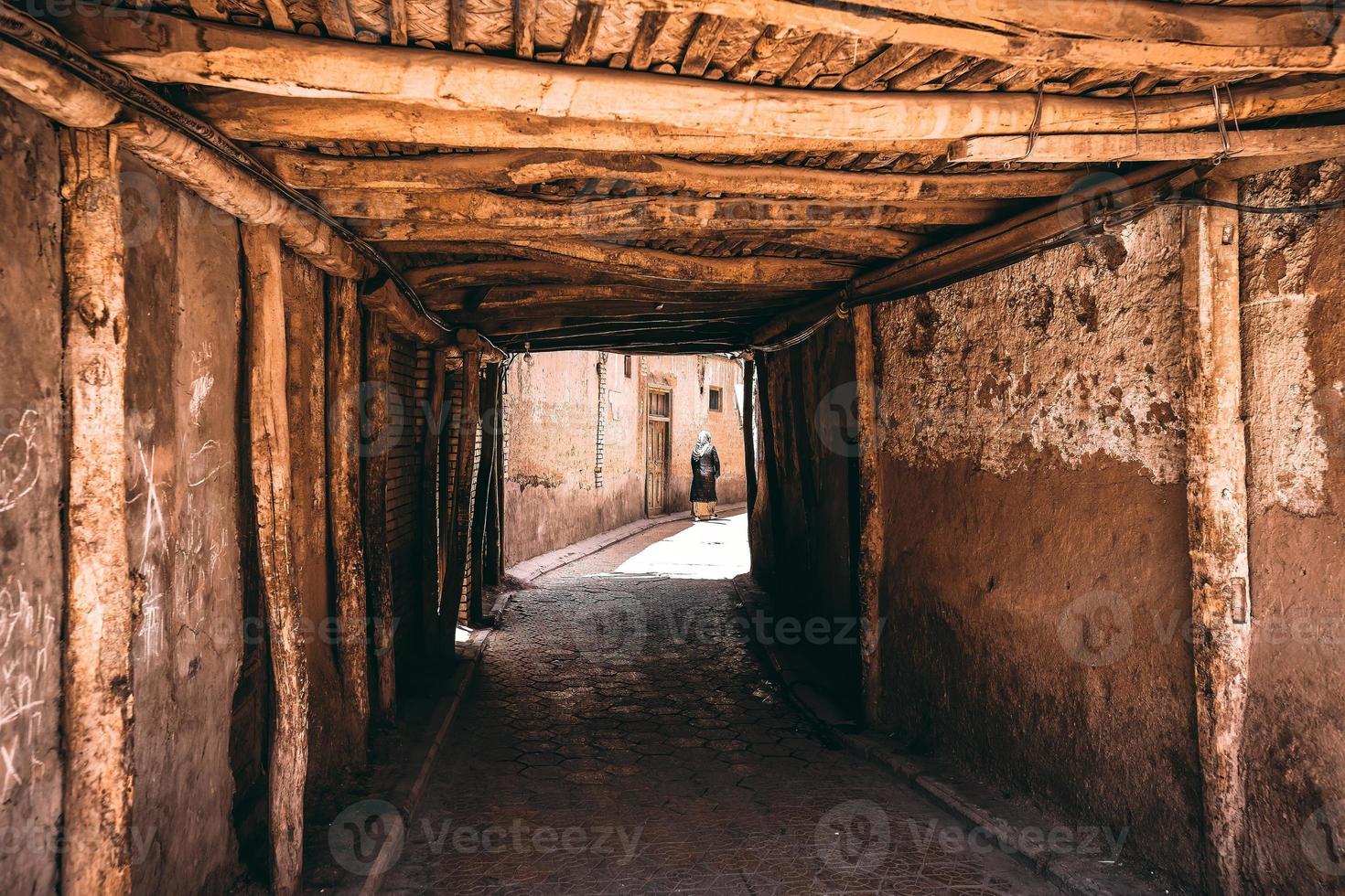 The dilapidated and long-standing Folk Houses on Hathpace in Kashgar, Xinjiang photo