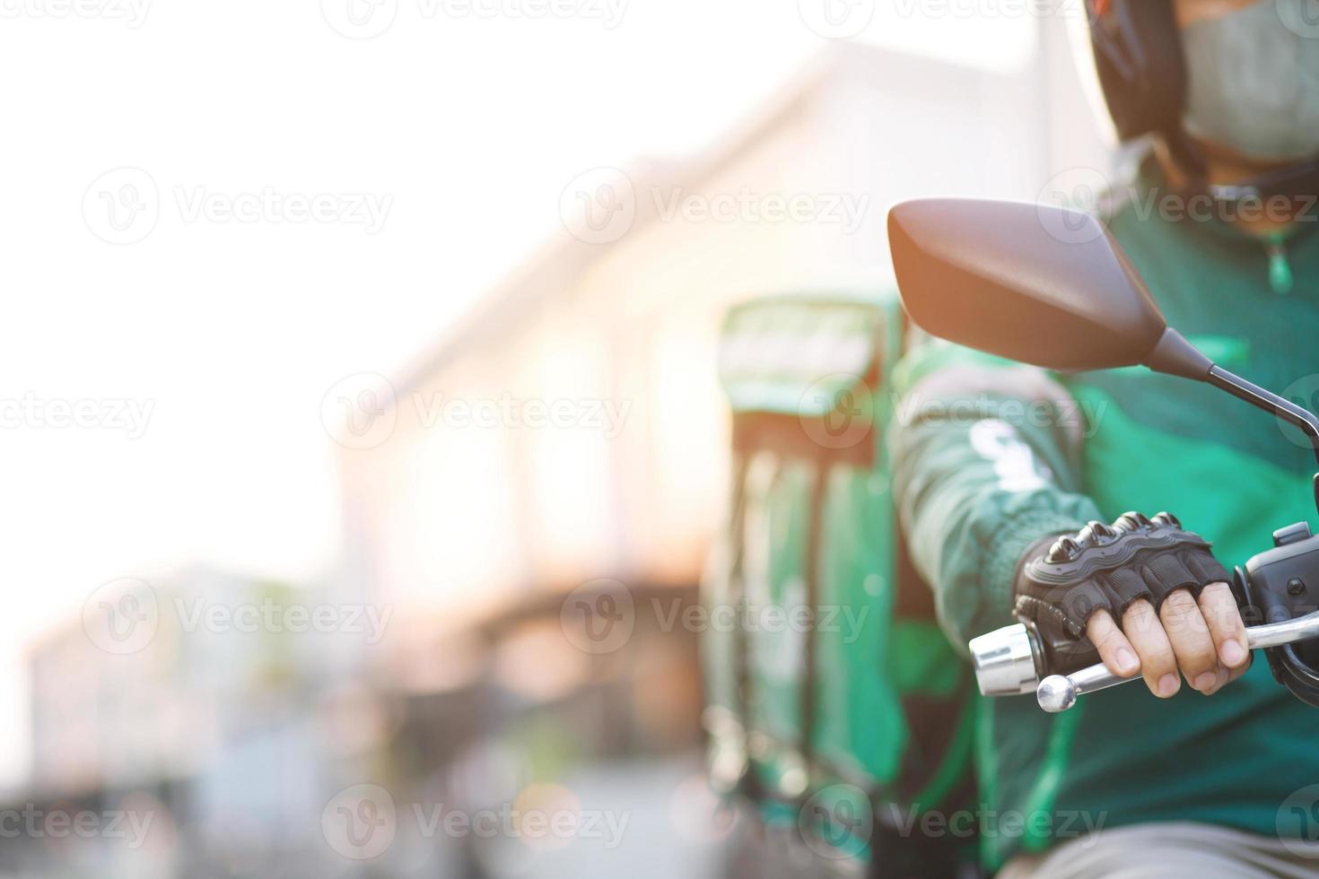 green rider Ready for fast food delivery with online applications photo