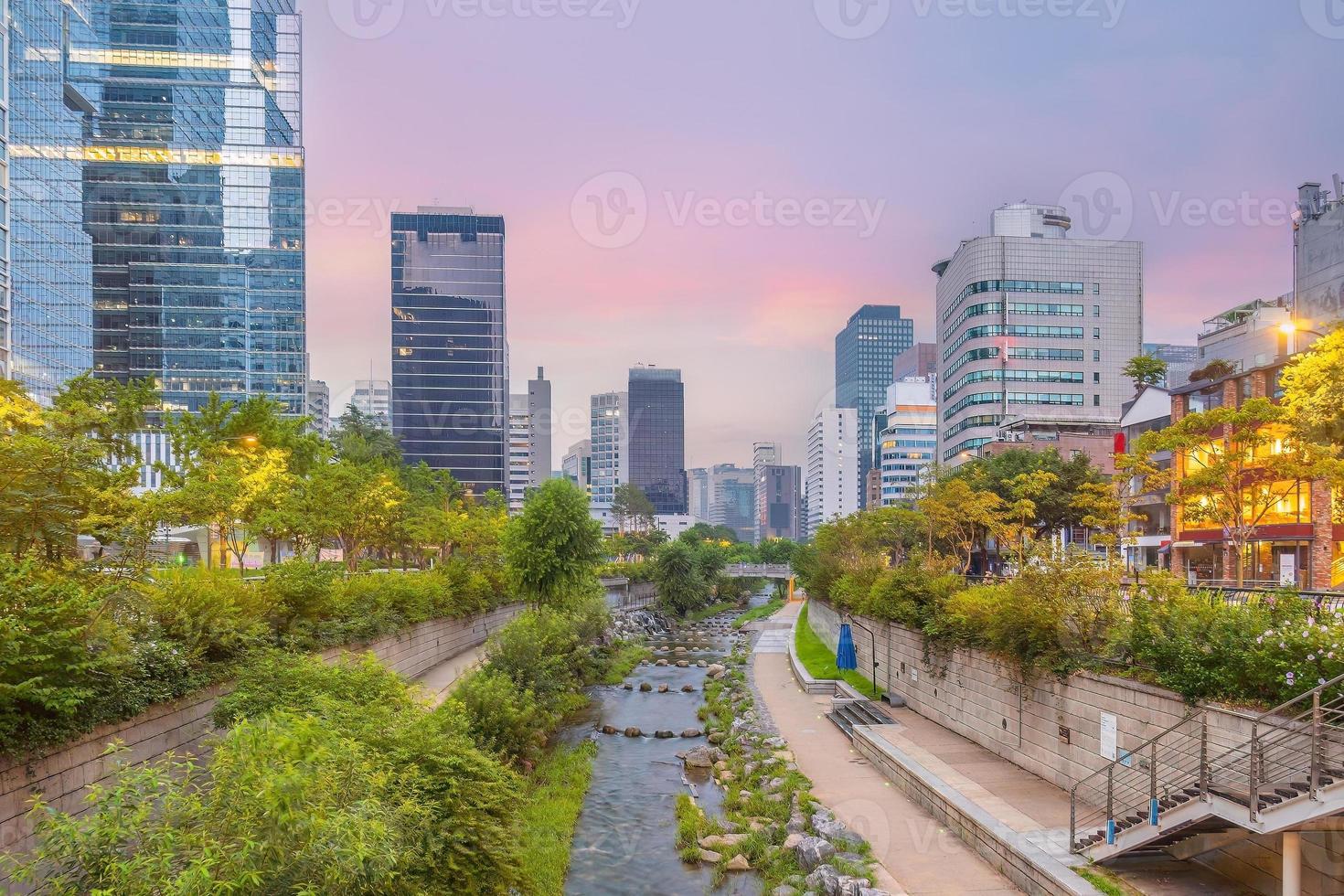 Cheonggyecheon, a  public recreation space in downtown Seoul photo
