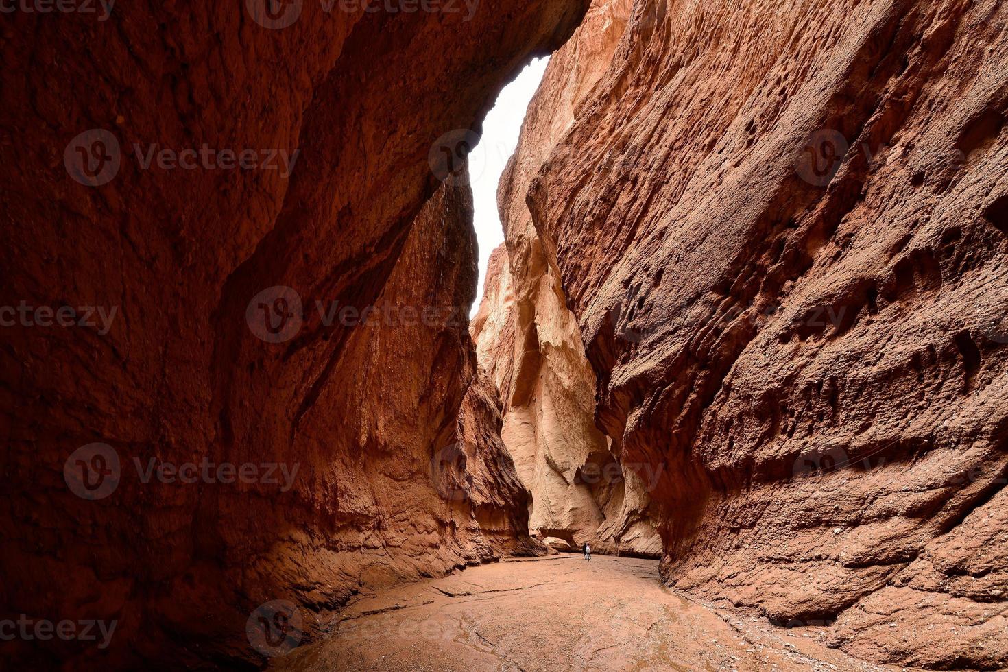 The Mysterious Grand Canyon of Tianshan Mountains photo