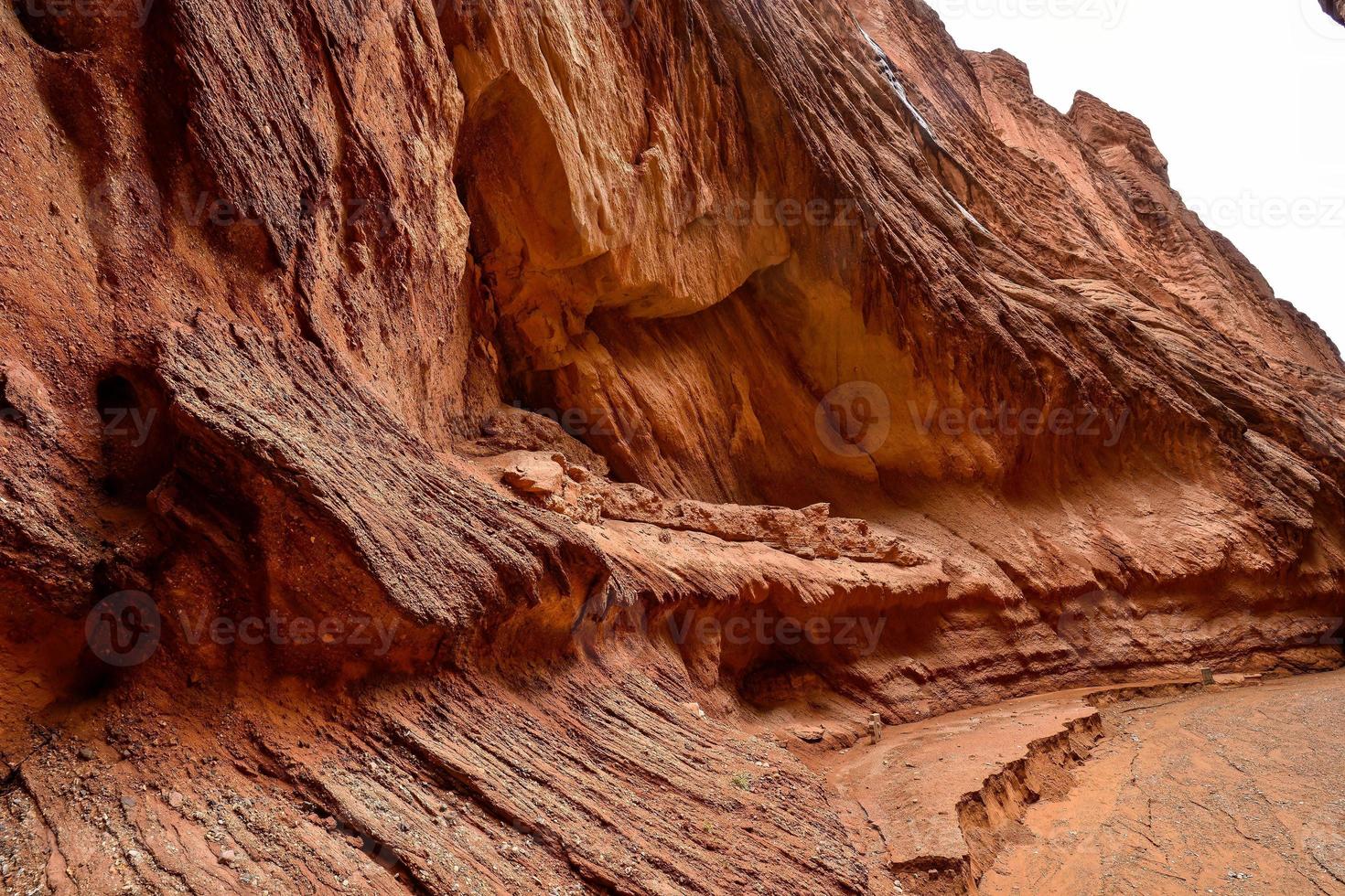 The Mysterious Grand Canyon of Tianshan Mountains photo