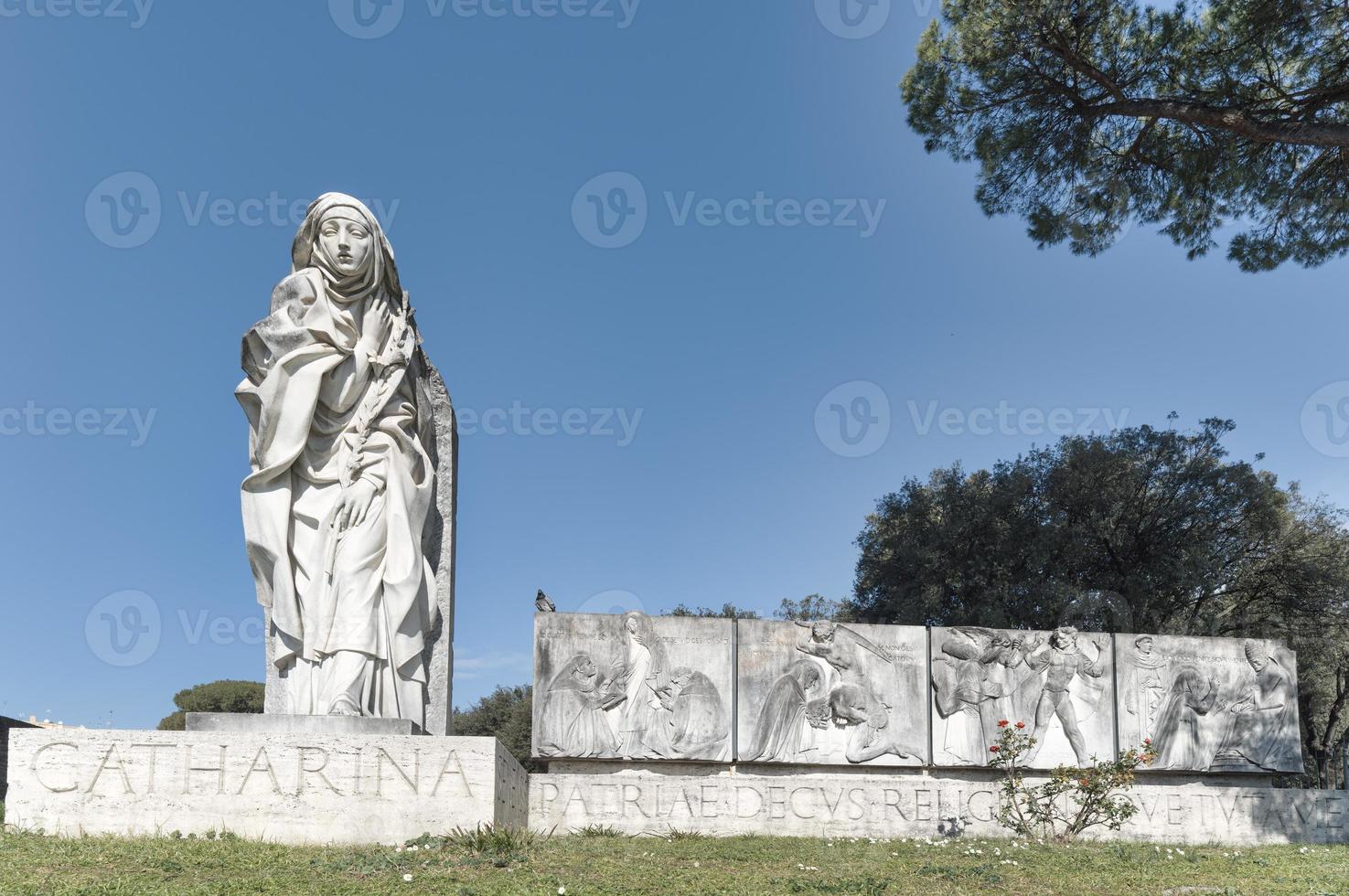 Statue of St. Catherine of Siena in Rome photo