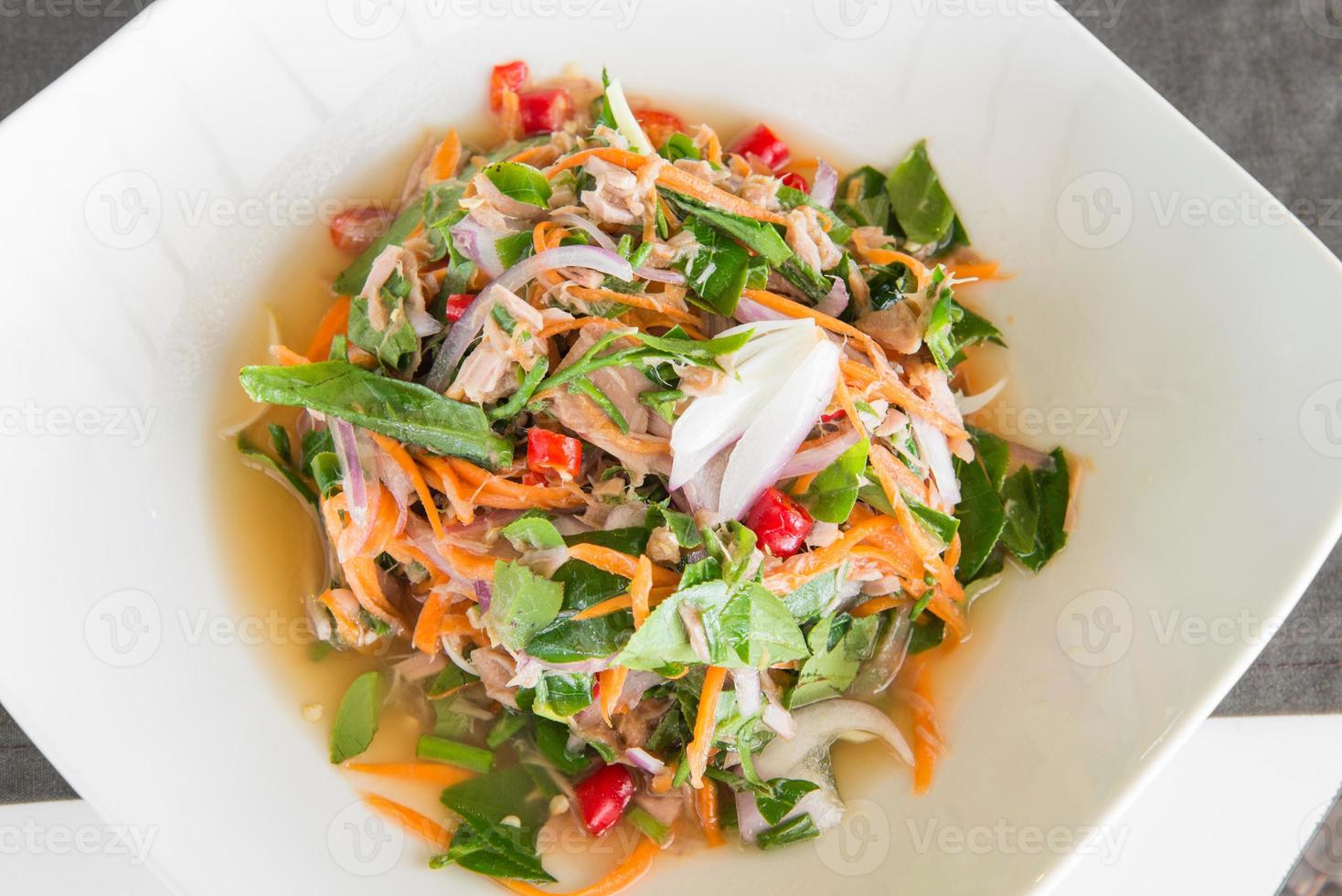 Tea leaves salad with tuna photo