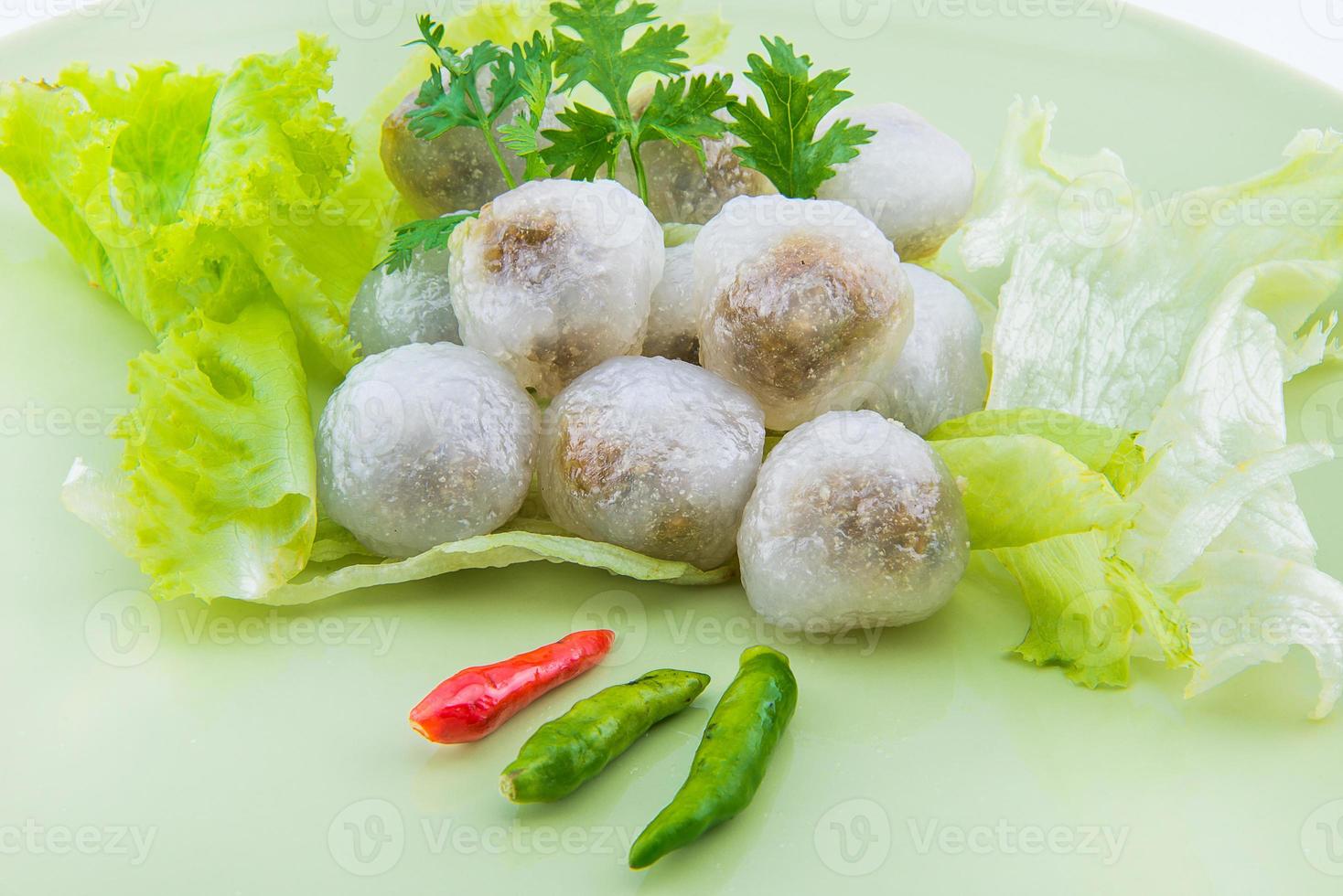 steamed tapioca dumpling with pork photo