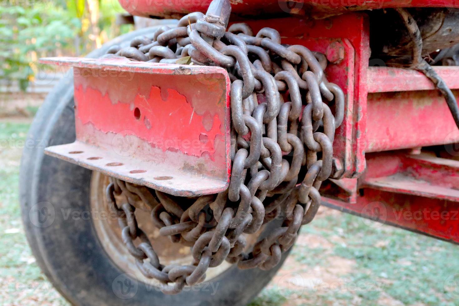 Chain hook for draging broken vehicle or anything. photo