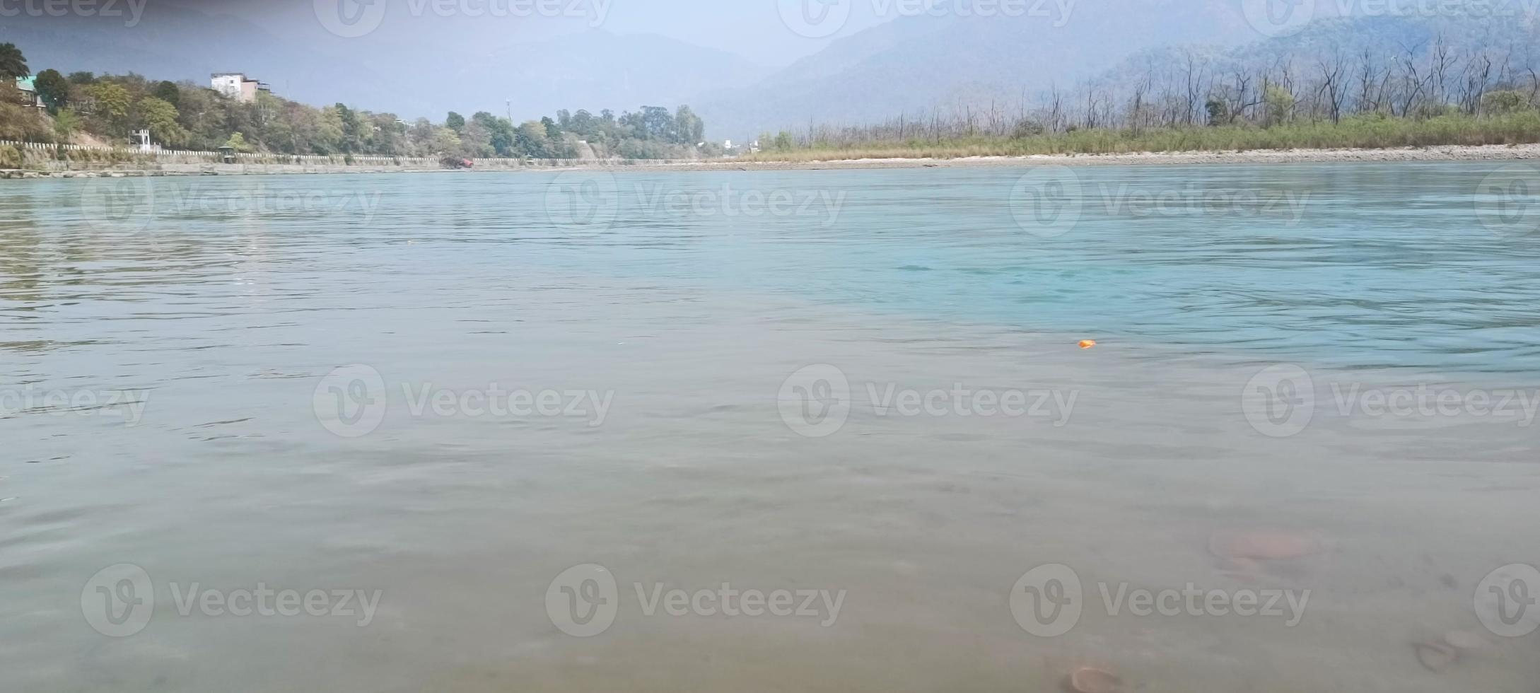 Ganga River Rishikesh photo