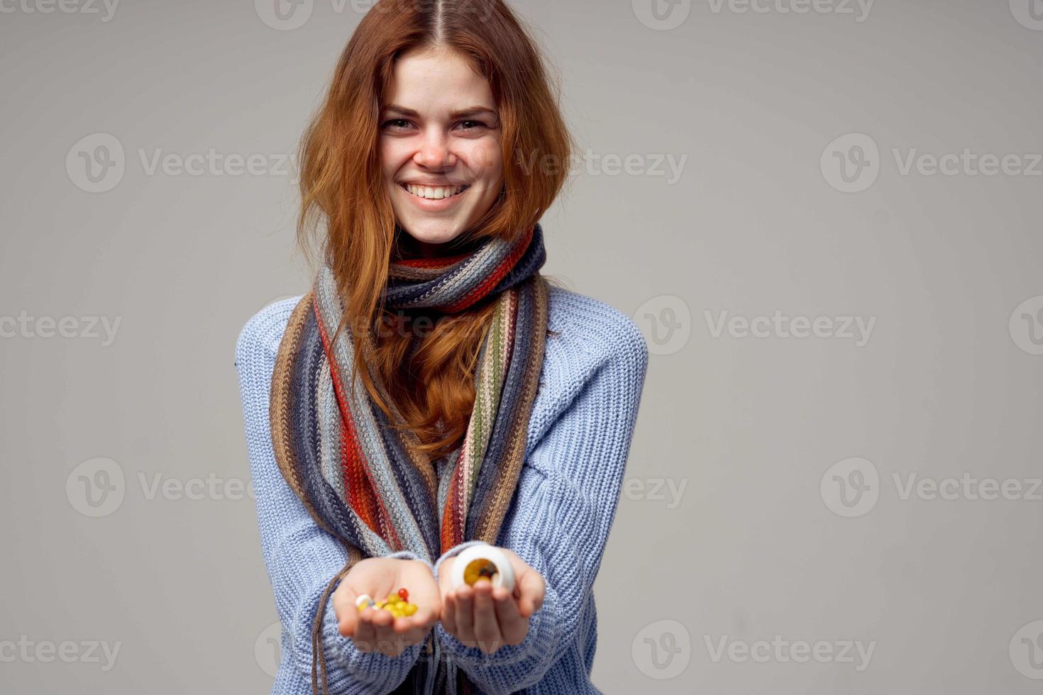 Pelirrojo mujer gripe infección virus salud cuidado ligero antecedentes foto