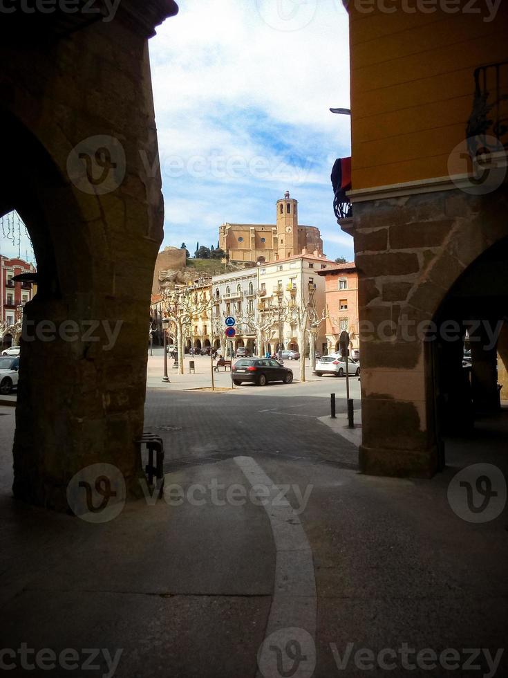 placa mercadal en balaguer, lérida, España foto