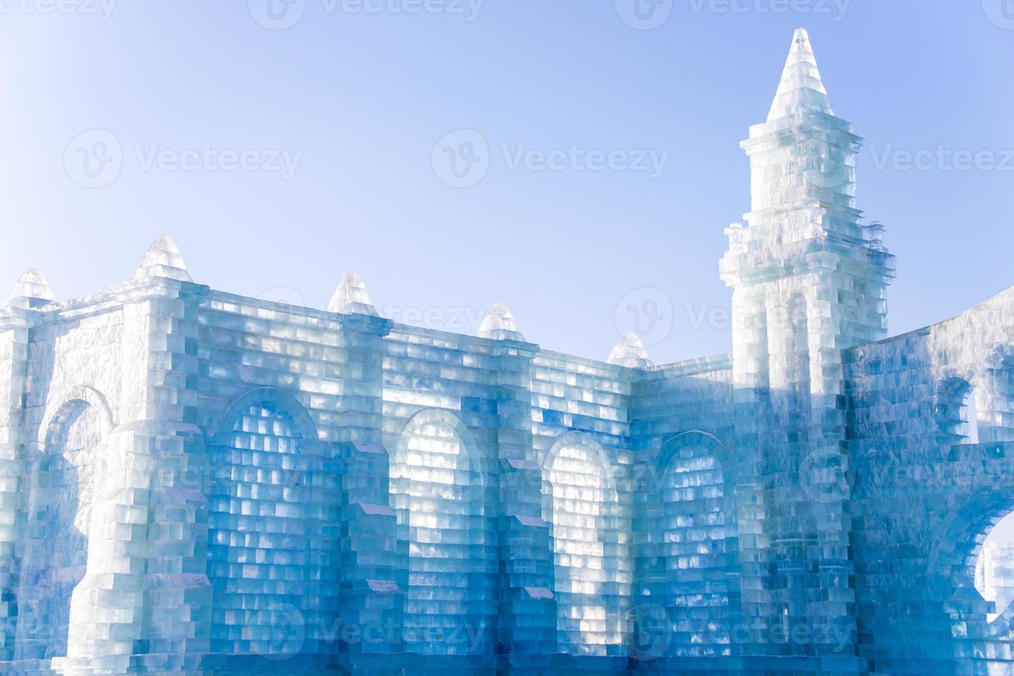 Harbin internacional hielo y nieve escultura festival es un anual invierno festival en harbin, porcelana. eso es el mundo mas grande hielo y nieve festival. foto