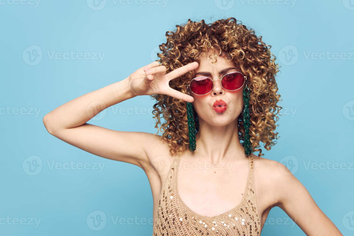 Enthusiastic girl dancing free place, studio photo