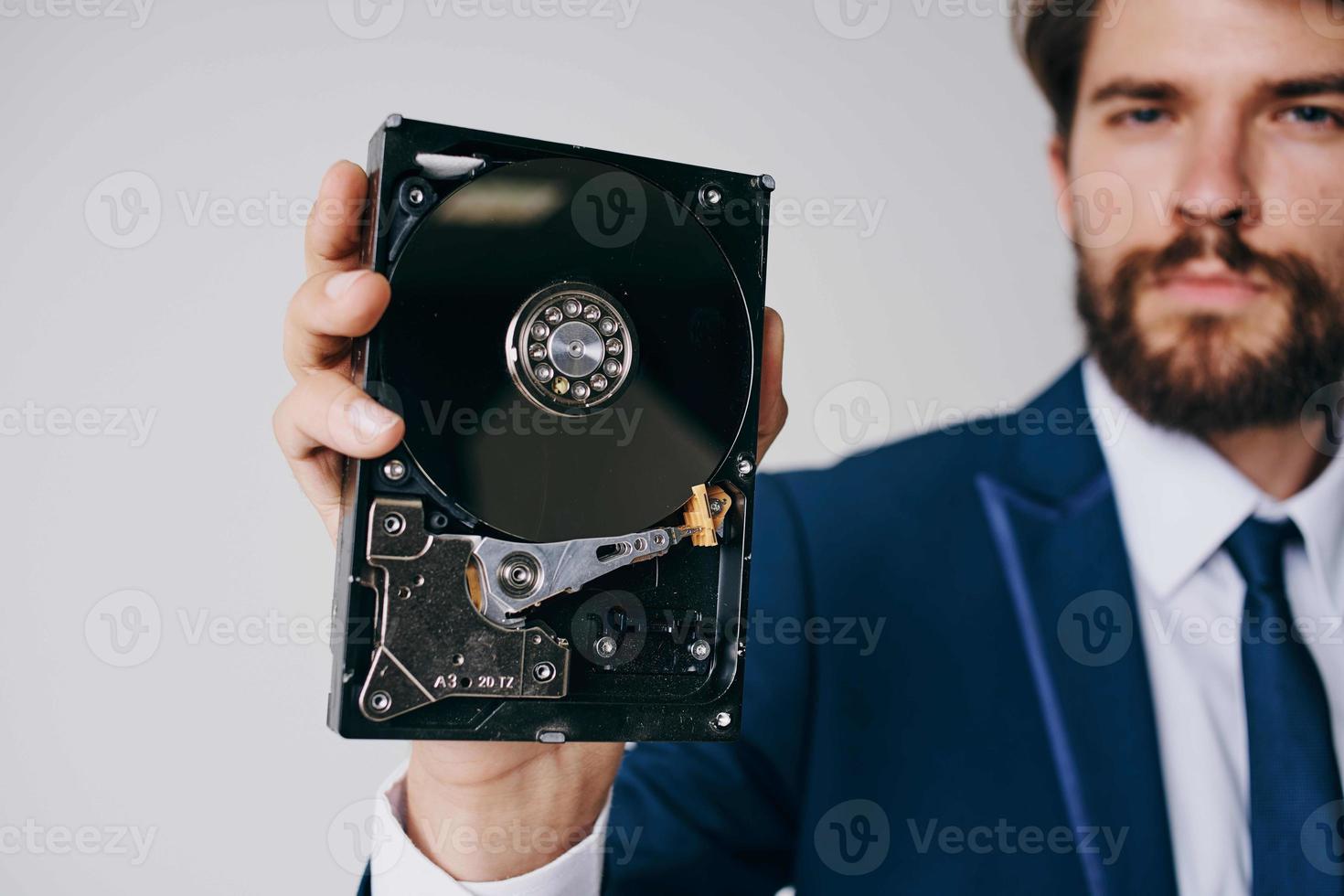 large format hard disk information service technology photo