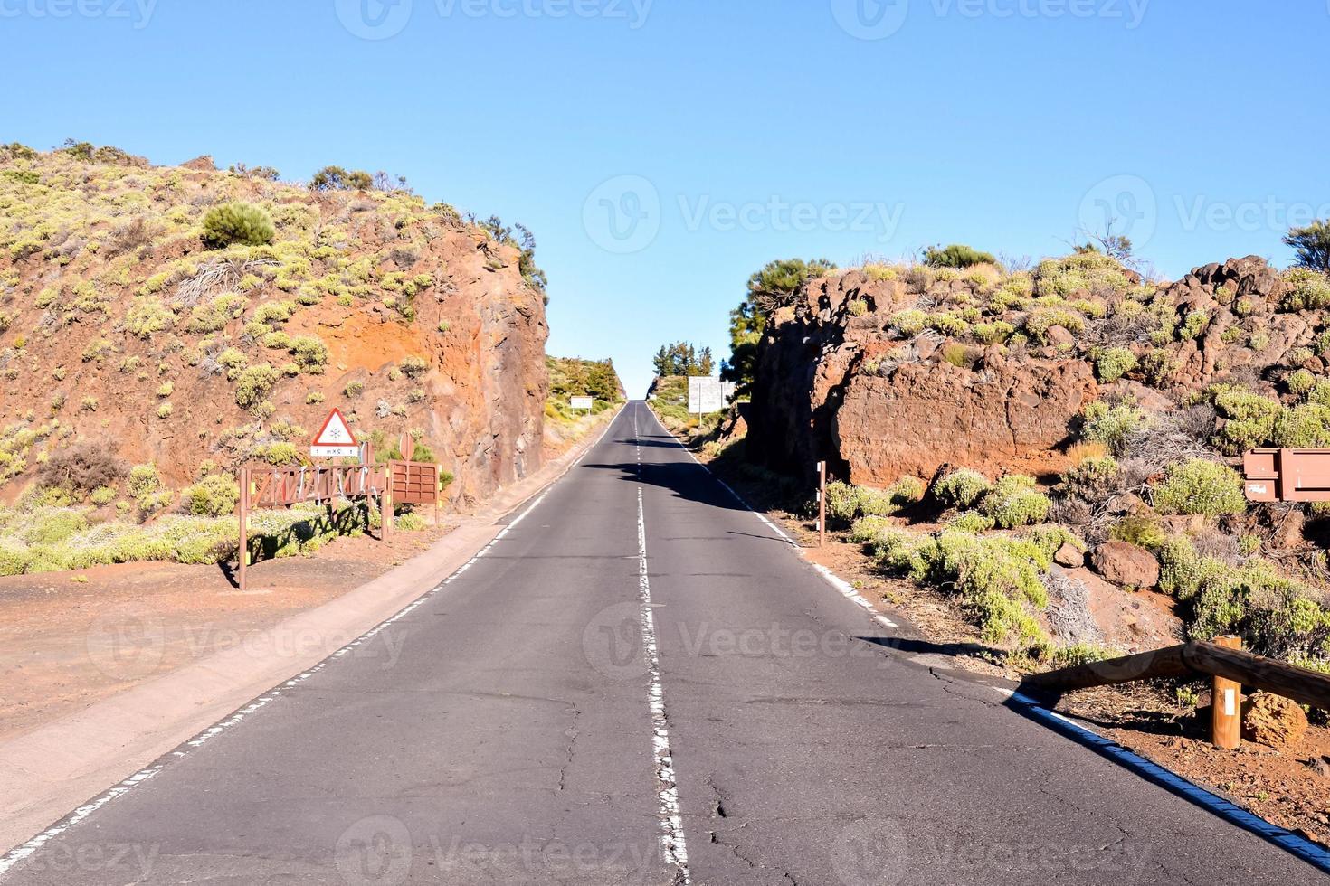 Road in the countryside photo