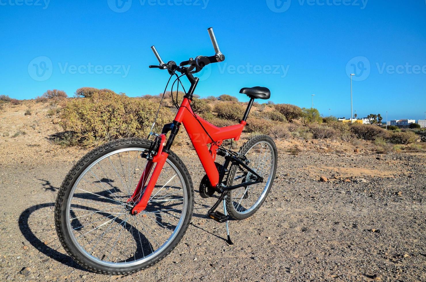 rojo montaña bicicleta foto