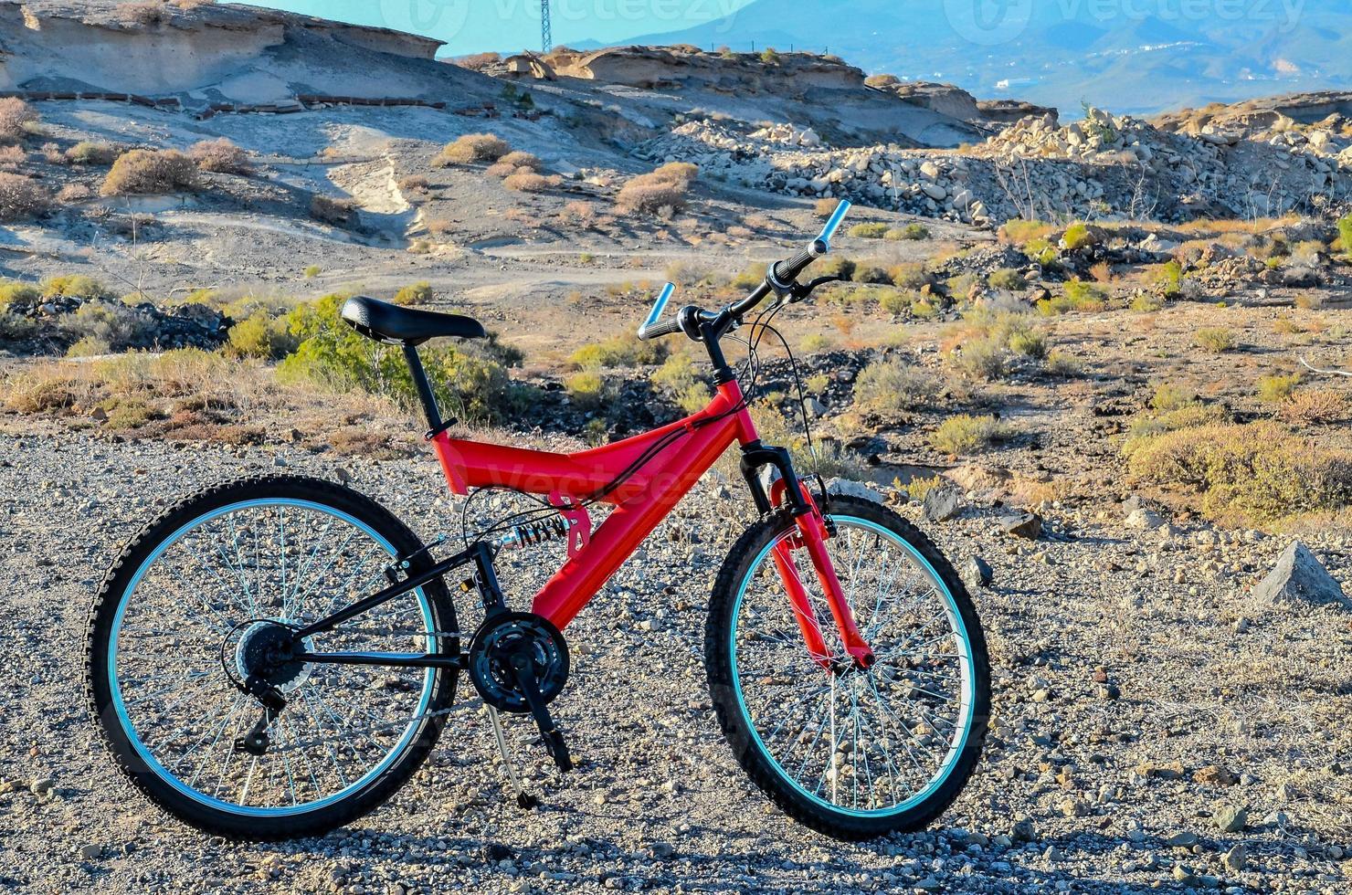 rojo montaña bicicleta foto