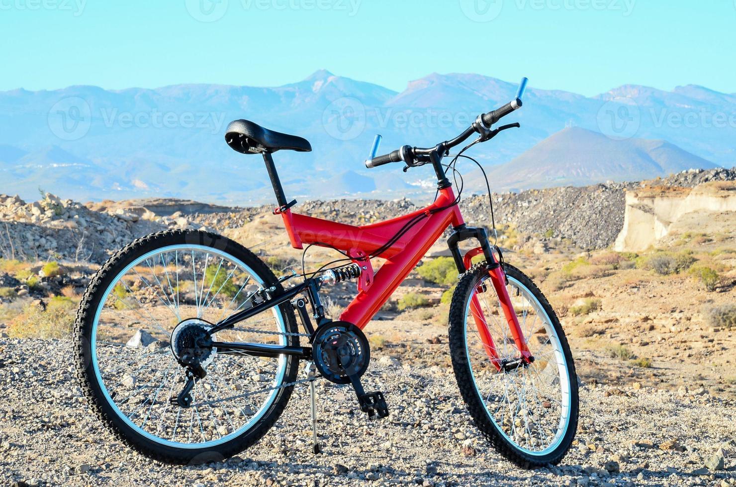 Red mountain bike photo