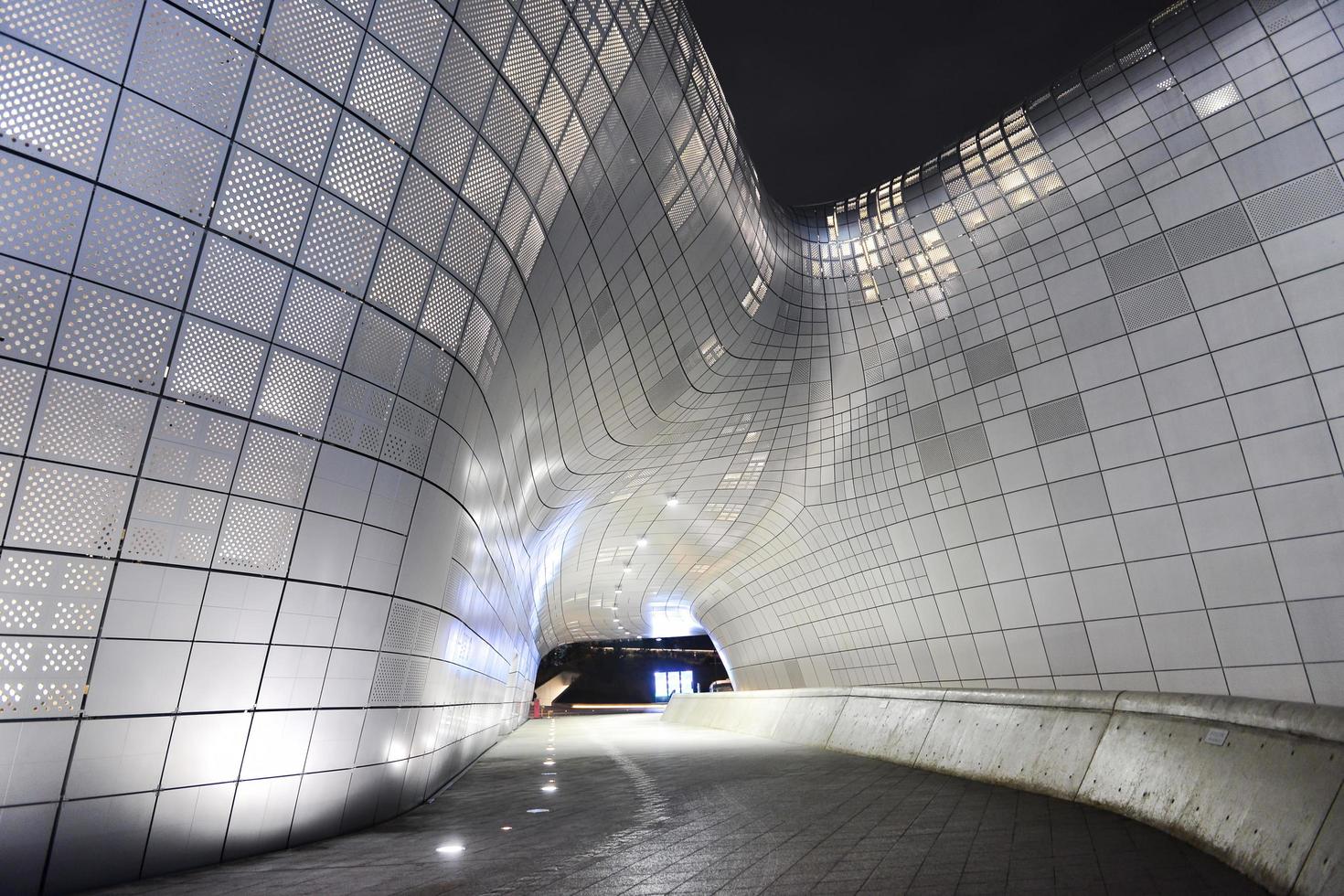 SEOUL, SOUTH KOREA - NOV 13, 2017-Dongdaemun Design Plaza is a major urban development landmark in Seoul, South Korea. photo