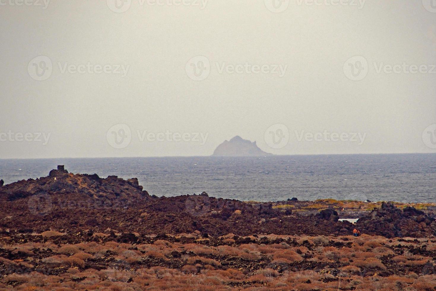 l calma verano nublado paisaje desde el Español canario isla lanzarote foto