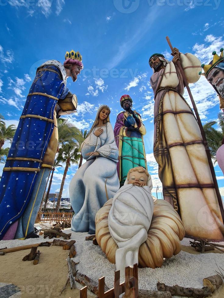 de españa mas grande natividad escena en alicante durante el día foto