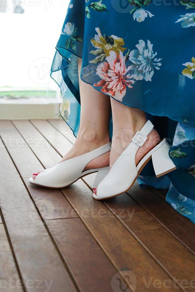 elegante mujer Zapatos un calzado Moda estilo foto