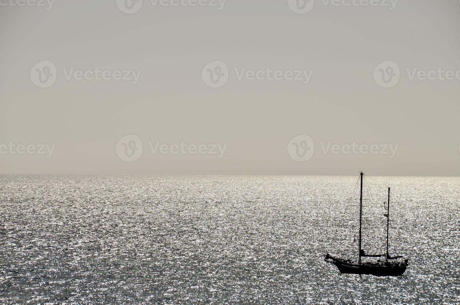 vista panorámica al mar foto