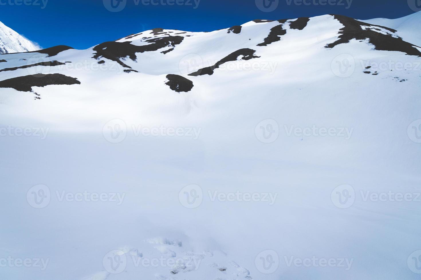 white snow over the hills photo