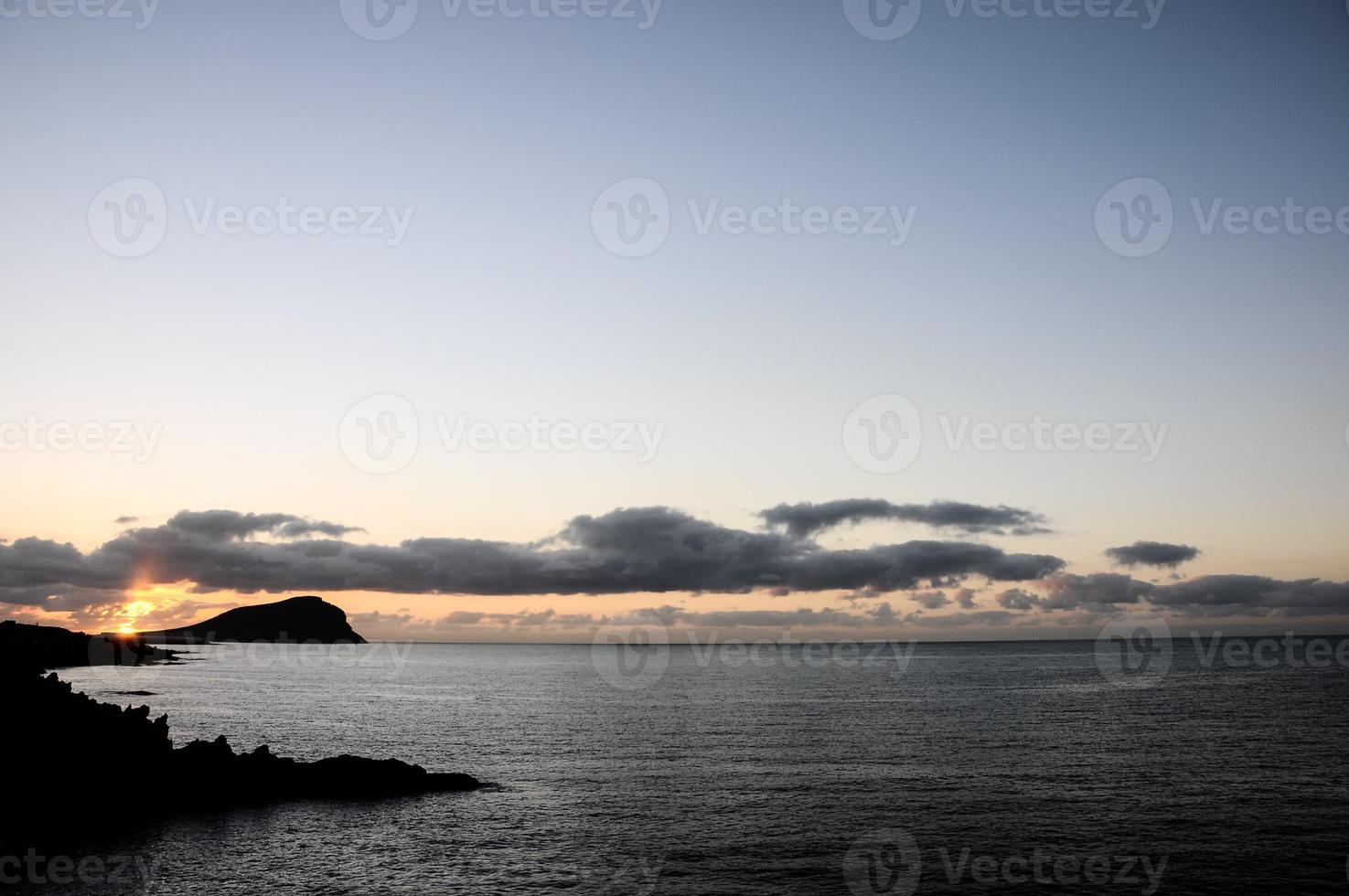 hermosa vista del atardecer foto