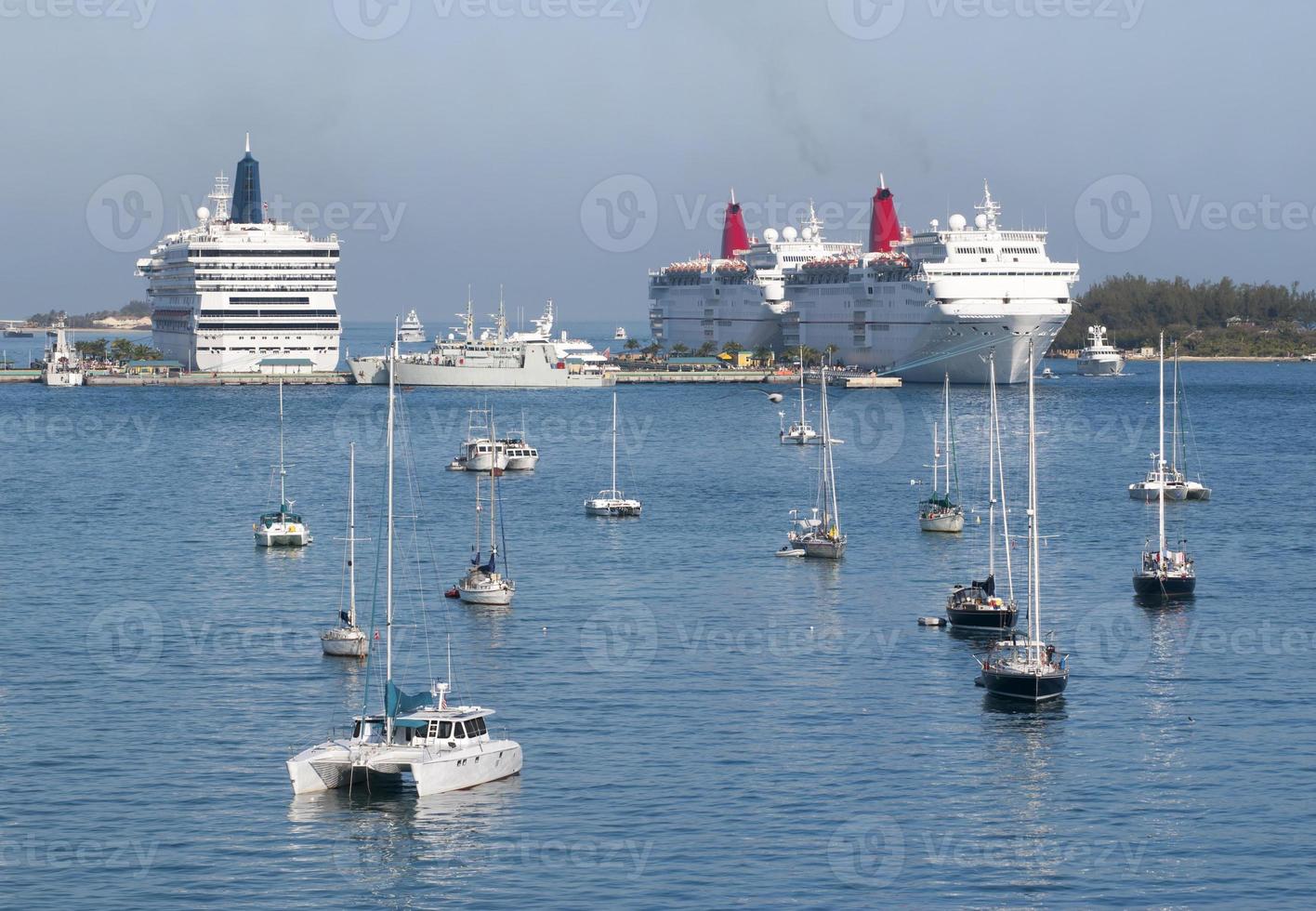 Nassau puerto yates y crucero buques foto