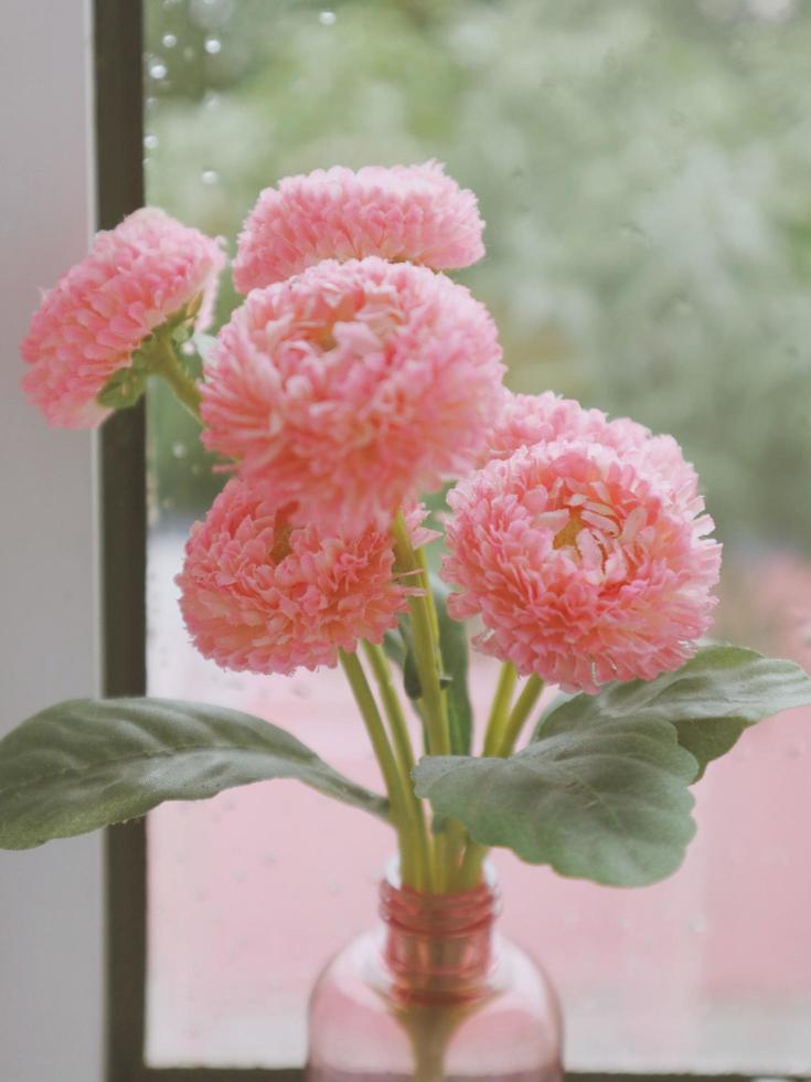 flowers in the table photo