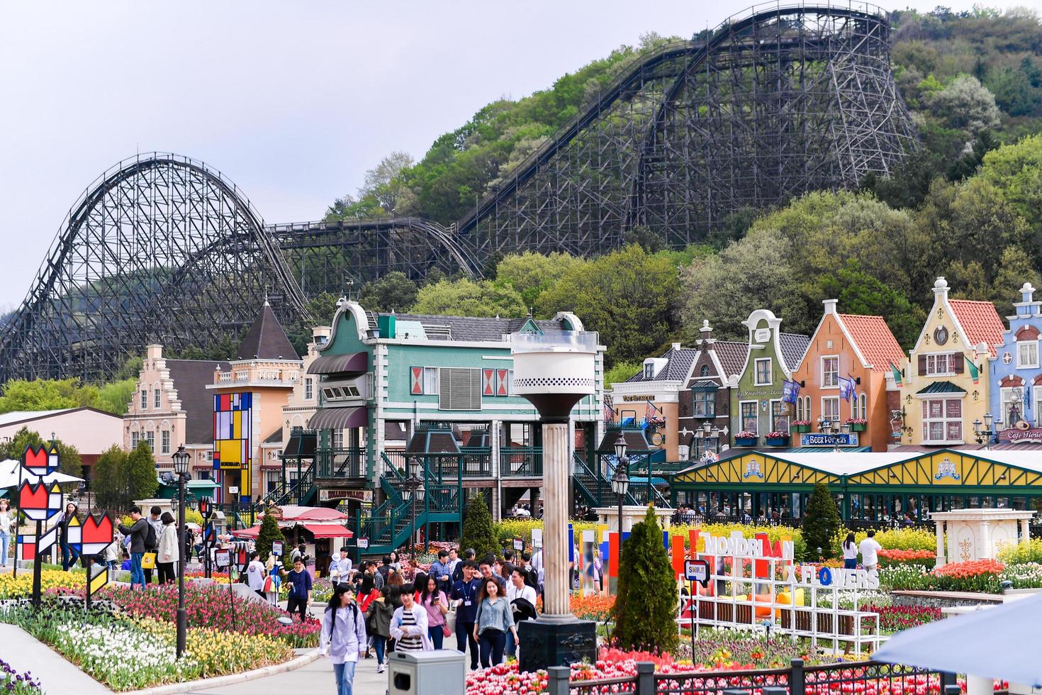 Seúl, sur corea-abr 24 ,2019-everland recurso es un tema parque y vacaciones recurso situado en yong-in el más famoso diversión parque en sur Corea. foto
