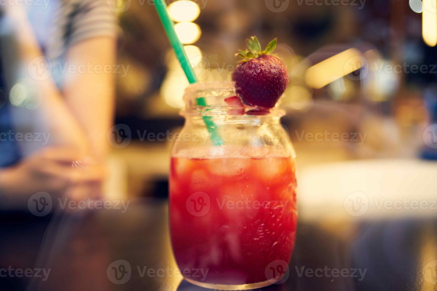 cocktail straw close-up restaurant lifestyle drink photo
