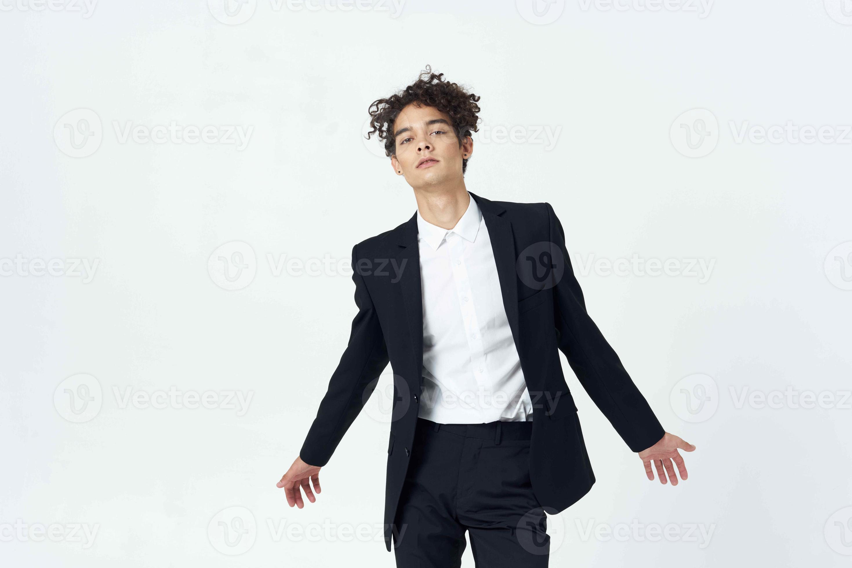 Guy In A Suit Curly Hair Fashion Self confidence Official 22392407 guy-in-a-suit-curly-hair-fashion-self-confidence-official-22392407