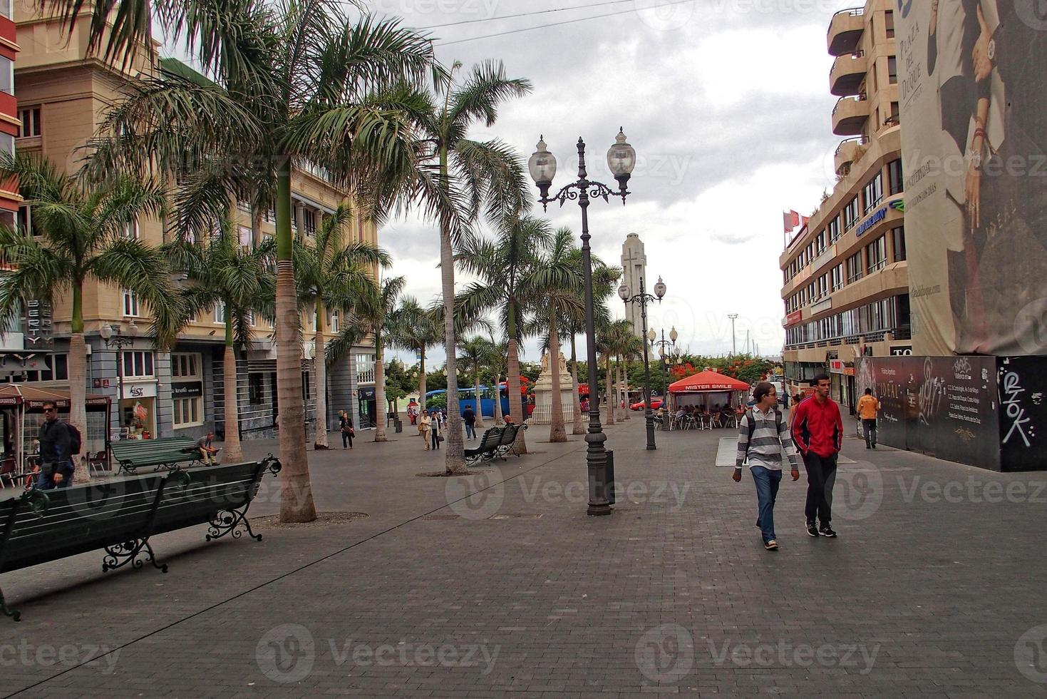 interesante vistoso fiesta casas en el calles de el Español ciudad de Sanca cruz en tenerife foto