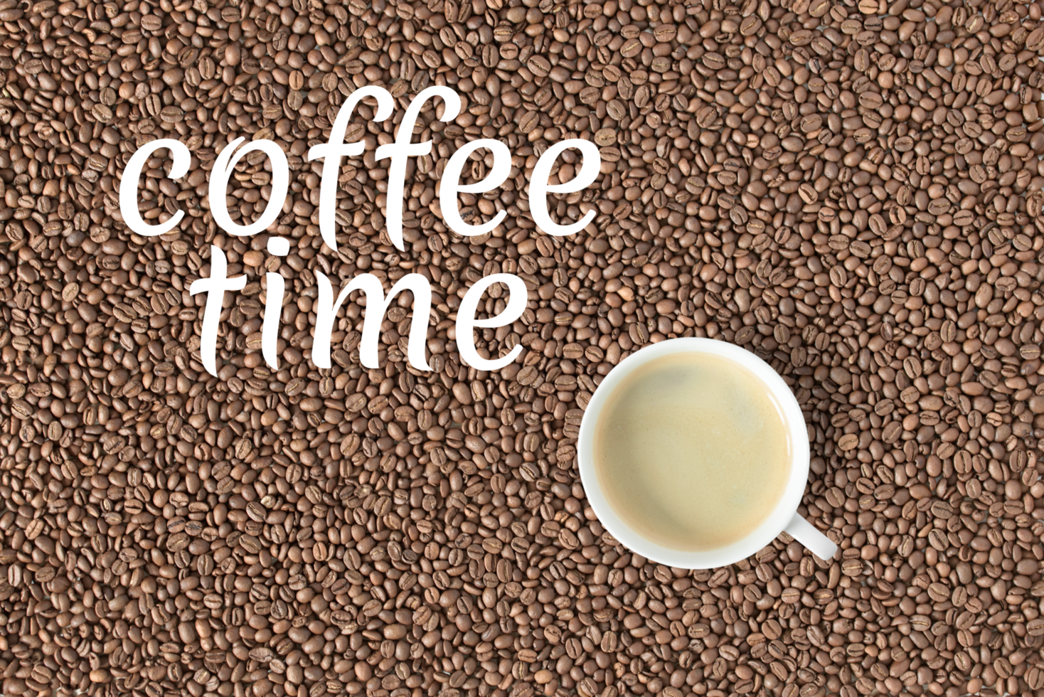 Coffee beans background. Coffee time mockup. Top view of cup of coffee psd