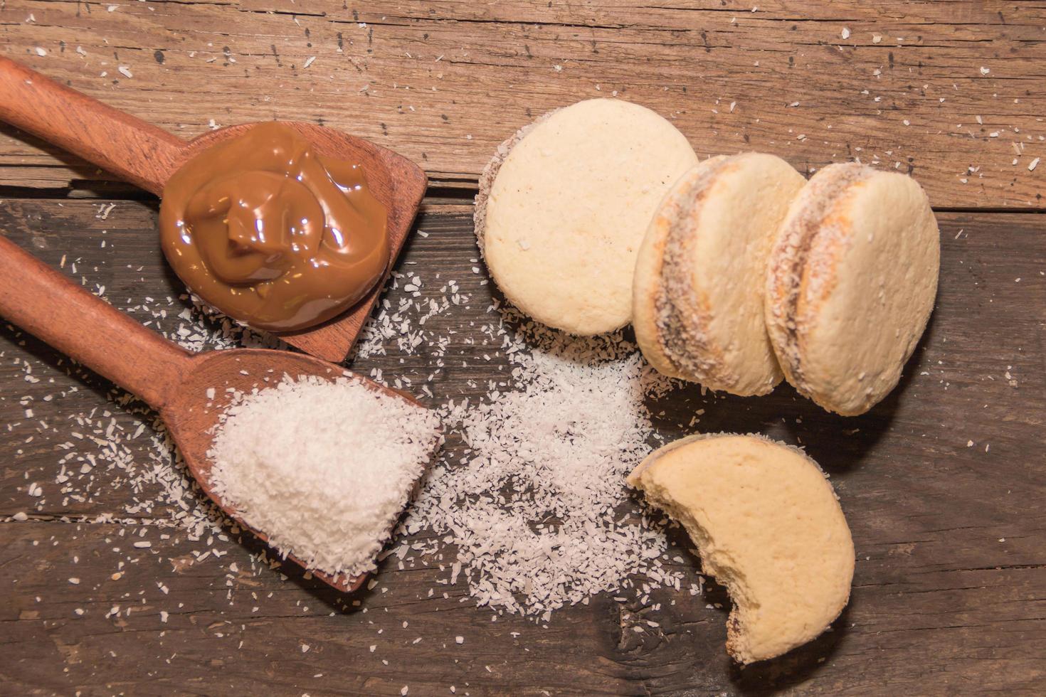 alfajores of cornstarch and dulce de leche, traditional of Argentine gastronomy photo