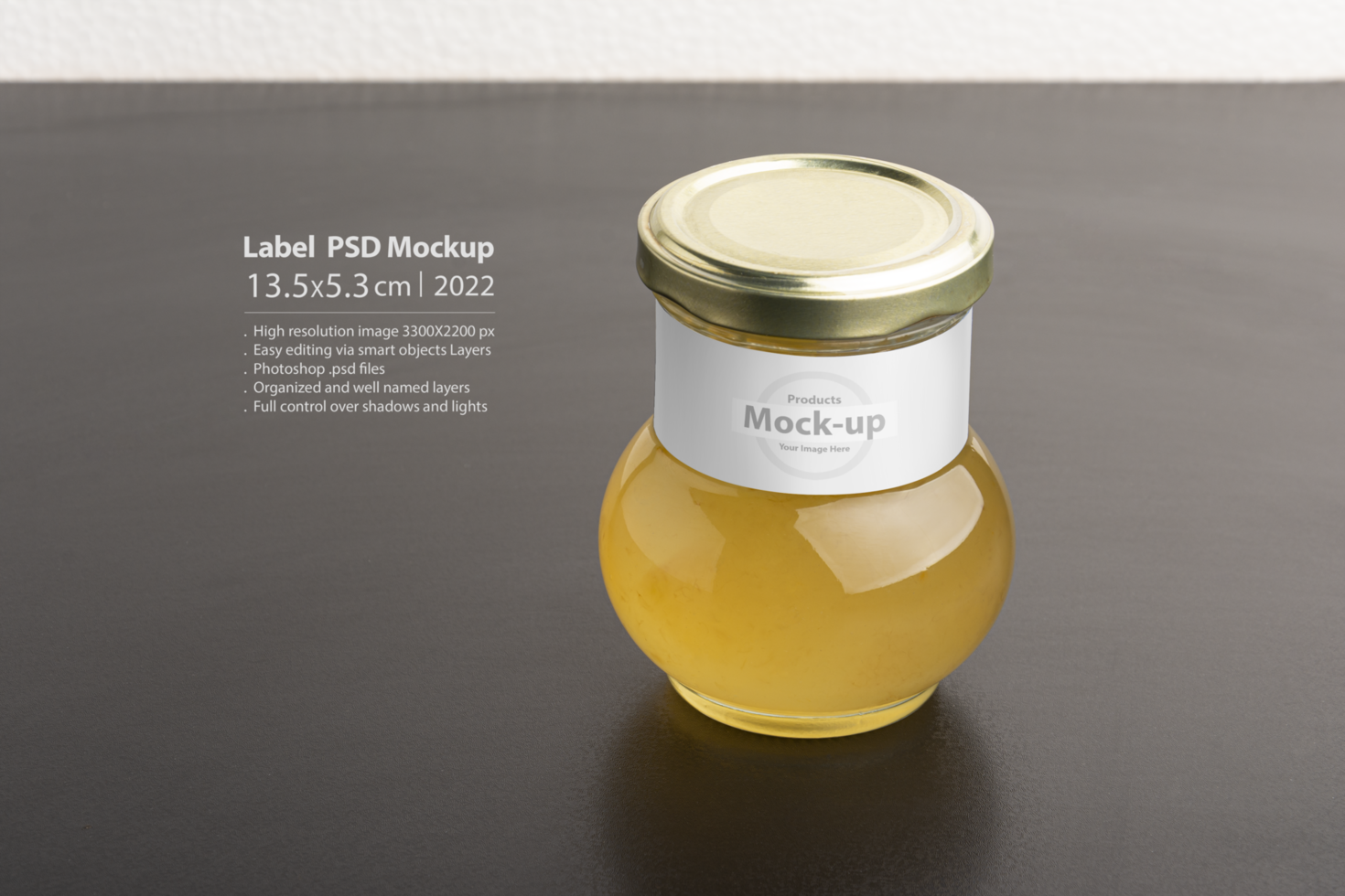 Citron jam in glass jar with round cap on black table psd