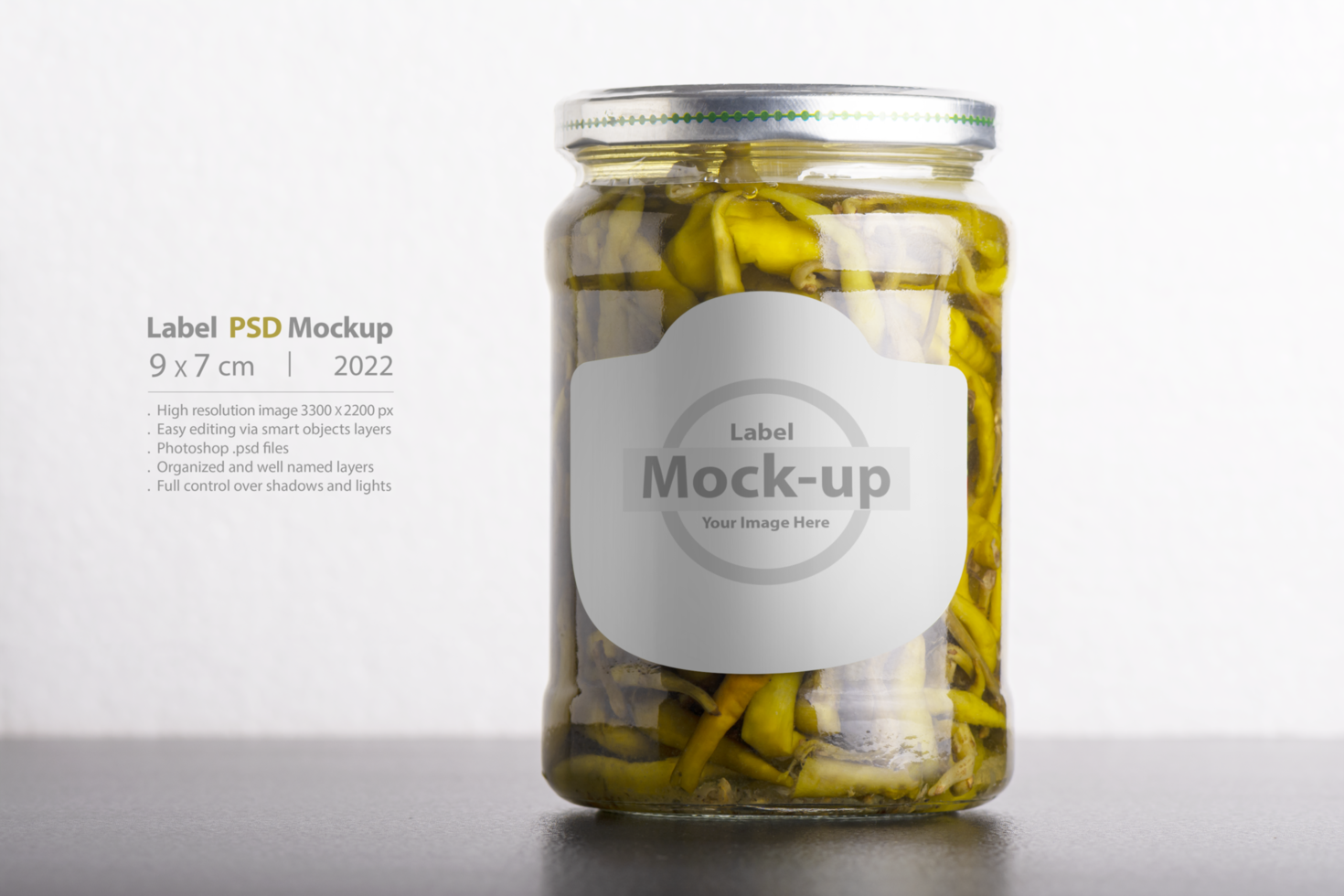 Pickled pepper conserve glass with round cap psd