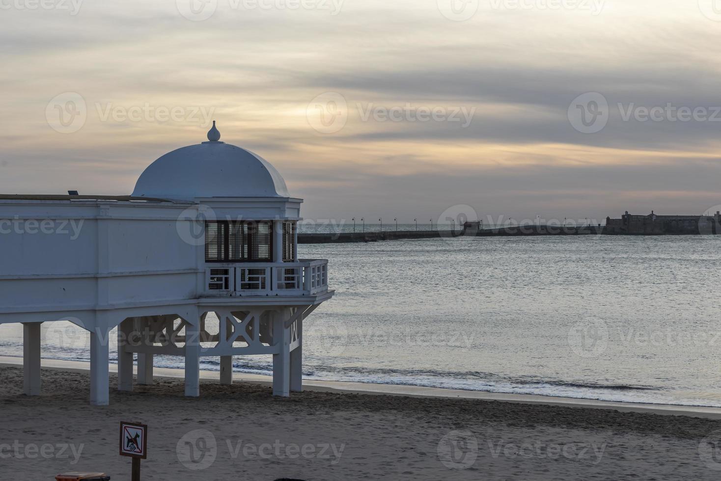 cadiz un Puerto ciudad en Andalucía en Sur oeste España y diferente ciudad puntos de vista foto