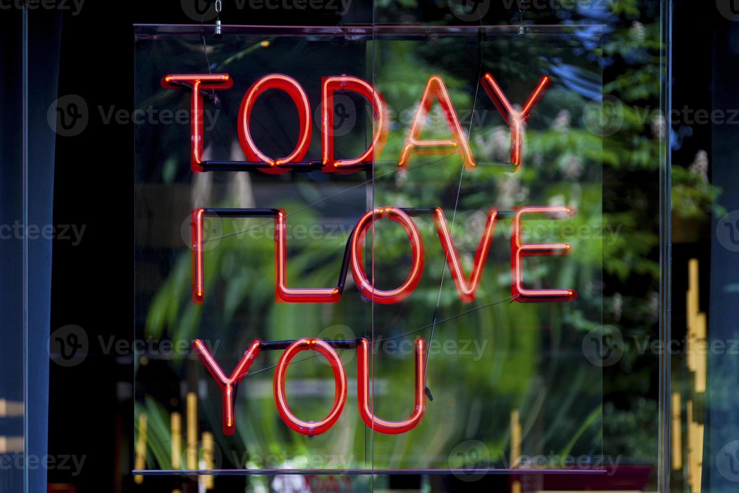 Today I love you - Neon light photo