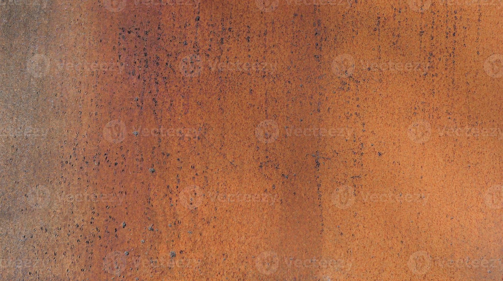 Old cracked industrial rusty wall photo