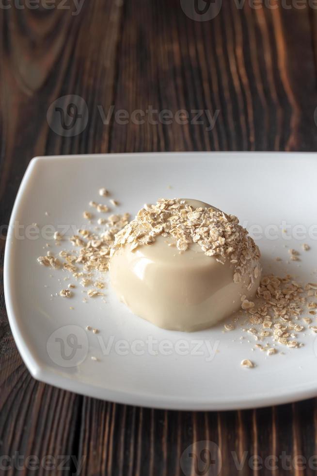 Organic oat dessert with vanilla photo